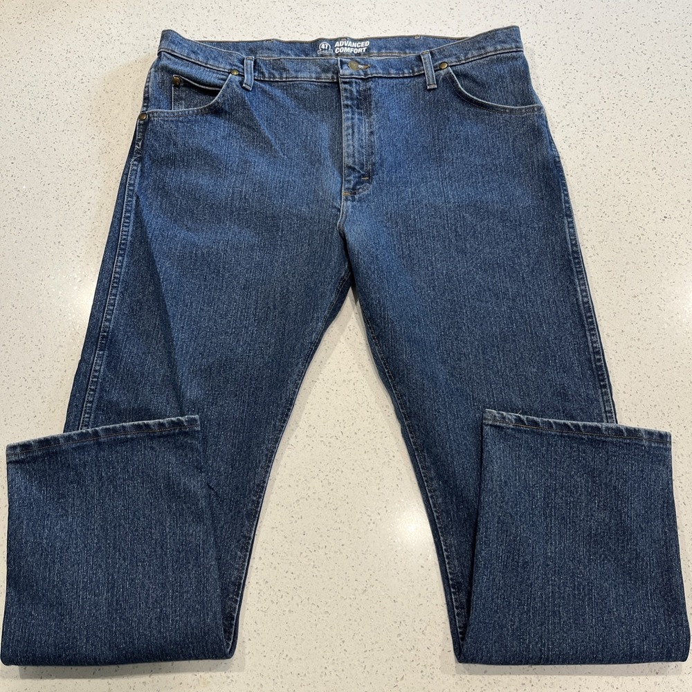 Wrangler Men's 40x32 47MACMS Advanced Comfort Regular Cut Jeans Cowboy Cut